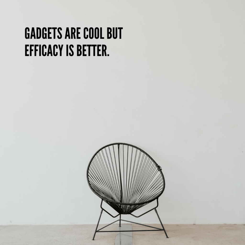 "Gadgets are cool but efficacy is better", modern black chair